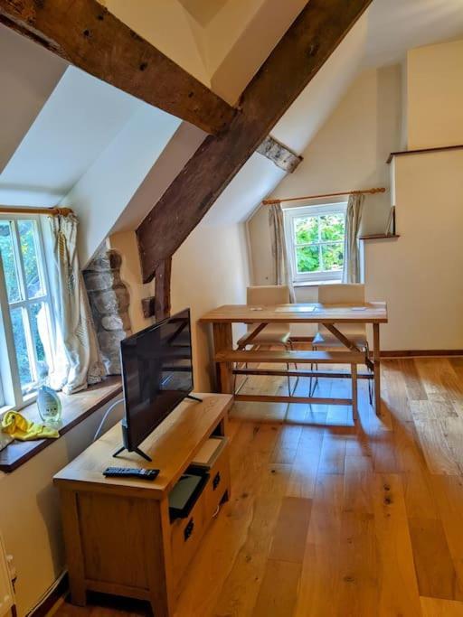 The Old Granary Farm Cottage Abergavenny Exterior foto